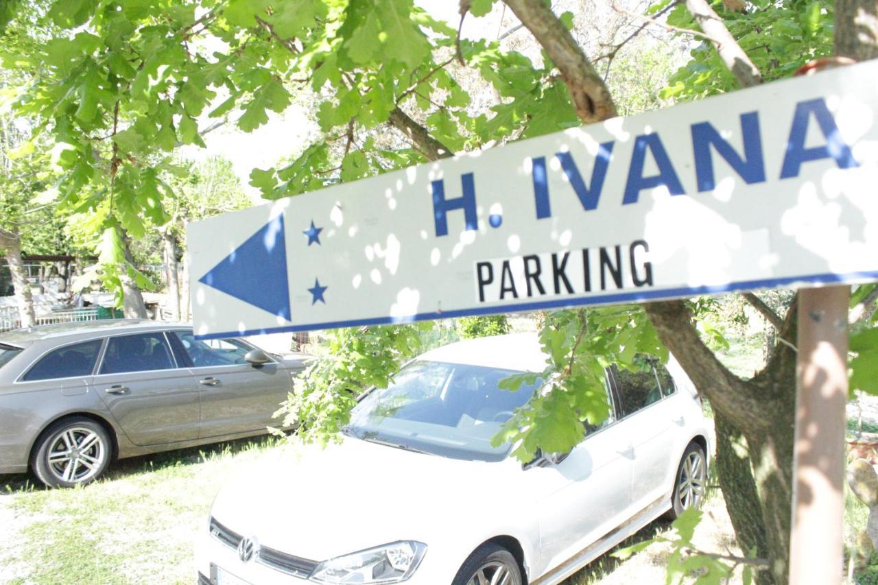 Hotel Ivana Misano Adriatico Exterior photo